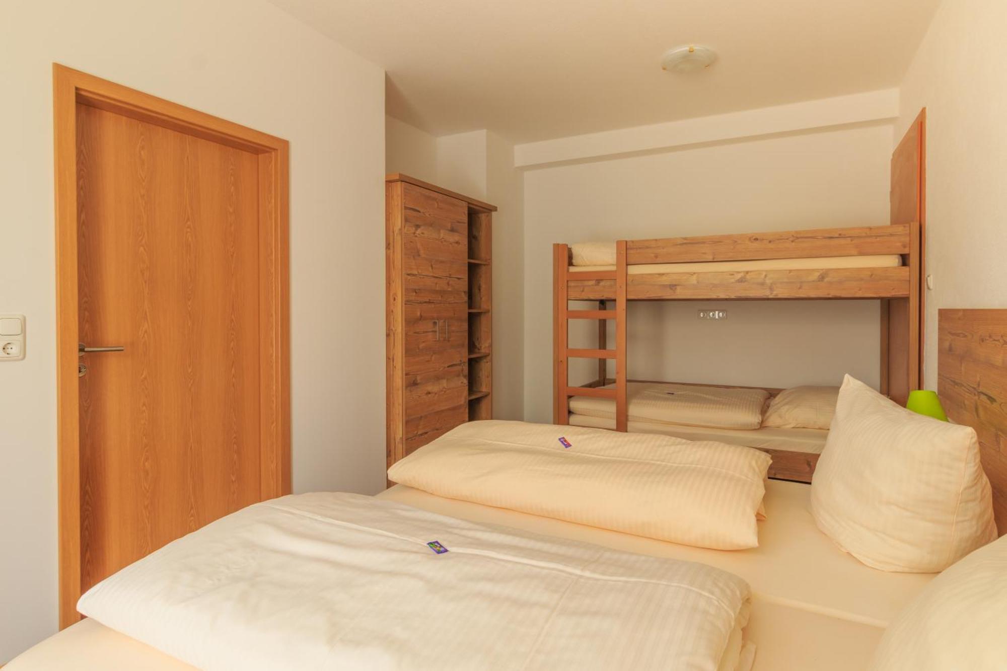 Landhotel Gary Wolframs-Eschenbach الغرفة الصورة